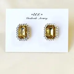 1227◆きらきらカボション　ゴールド　大ぶり　ハンドメイド　ピアス　イヤリング