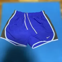 Item thumbnail for item 876ed3f2-9147-4d8f-af70-8fef4f3be492