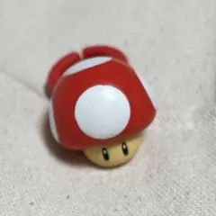 スーパーマリオ　ファッションリングコレクション　スーパーキノコ　赤