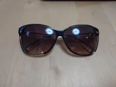 マークバイマークジェイコブスサングラス　傷あり