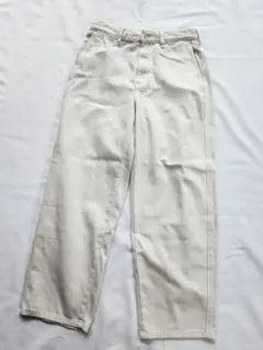 ユニクロ　ワイドテーパードジーンズ