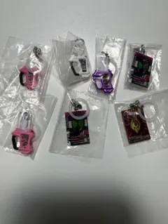【新品未使用・未開封】仮面ライダー めじるしアクセサリー 7点セット