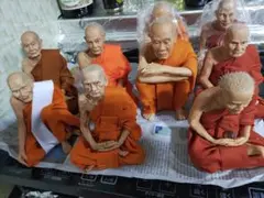 超リアル　タイ僧侶フィギュア 超リアル タイ僧侶フィギュア - メルカリ