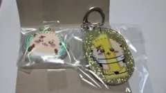 ちいかわラメアクリルキーホルダー ガチャ&クッキーチャームコット ラッコ