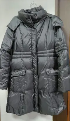 DHC 黒ダウンコート　9号