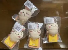 ちいかわ　うさぎだらけくじE賞　ぬいぐるみバッジ4点セット