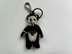 美品 PRADAプラダ 希少パンダ キーホルダー - メルカリ