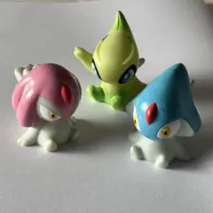 【3体セット】ポケモン ソフビ 指人形 セレビィ エルレイド エムリットのサムネイル