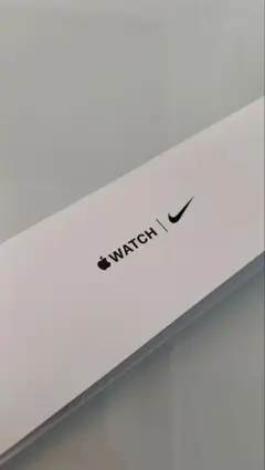 Apple Watch SE (GPS + Cellularモデル) 40mm