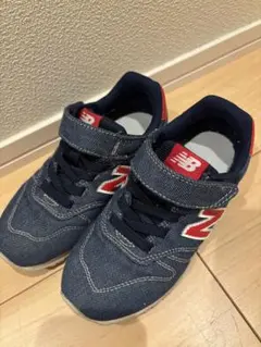 Item thumbnail for item f6506073-1b2a-4423-a94e-18663c92e9a1