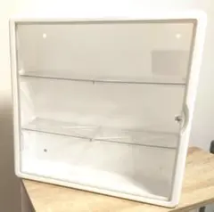 DAISO　壁にも付けられる コレクションボックス大《3段》ホワイト