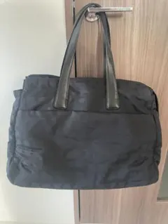 Item thumbnail for item 17ca8db1-53d6-4a15-842b-aa8063ebfa57