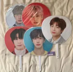 SEVENTEEN バーノン うちわ FOLLOW LOVE BETHESUN - メルカリ