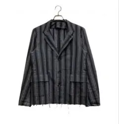 テーラードジャケット