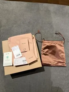 miumiu サテン巾着ポーチのサムネイル