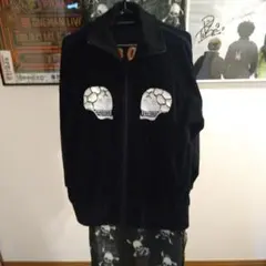 東洋エンタープライズ スカル刺繍 ベロアブルゾン 黒のサムネイル