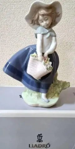 LLADRO リヤドロ 花のバスケットFlowers in the Basket - メルカリ