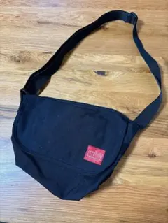 Item thumbnail for item ae2e0239-e054-47b4-b44a-c39cf8e26a7b