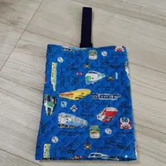 Item thumbnail for item 4b03c38b-d08f-417e-a482-3e01b8ea192b