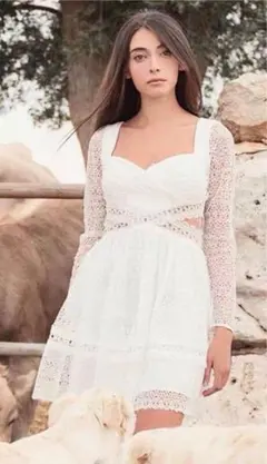 セルフポートレイト カットアウト レース UK8 未使用 Lace CutOutのサムネイル
