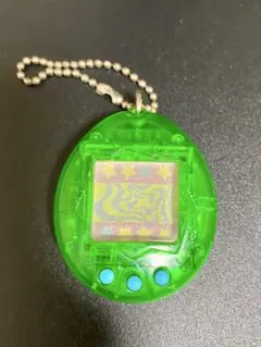 たまごっち　スケルトングリーン