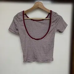 シーイン SHINE ボーダー 背中空き バックオープン Tシャツのサムネイル
