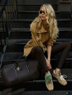 再入荷！NB×MiuMiu 36.0 スエード スニーカー ベージュ23cm