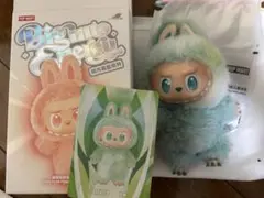 ラブブ　緑　POP MART