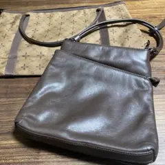ブラウン ハンドバック　トートバッグ　ショルダー　バック　カバン
