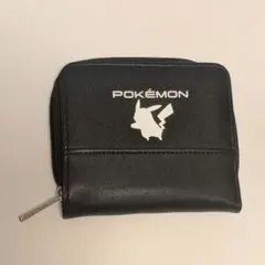 ポケモン　二つ折り財布　ピカチュウ