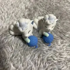 m*＊様 アローラロコン ミニフィギュア　2点