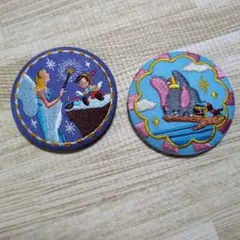 ディズニー　刺繍缶バッジ　ピノキオ＆ダンボ