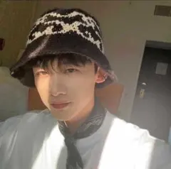 バケットハット ニット帽 黒白 ストリート　ユニセックス