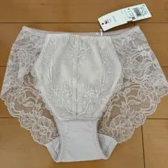 新品 ワコールLASEEPFA116ラゼ スタンダードショーツはきこみ丈ふつうM