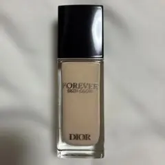 Dior ディオールスキンフォーエヴァーフルイドグロウ 0CR 30ml