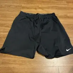 ナイキ ショートパンツ