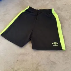 アンブロumbro ハーフパンツ 130黒 ブラック 蛍光イエロー