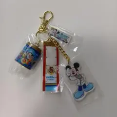 ディズニーシー　5周年　カプセルトイ　キーホルダー