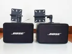 【良品】#682 Bose スピーカーペア 111AD 天井 壁 ブラケット付 良品】#682 Bose スピーカーペア 111AD 天井 壁 ブラケット付