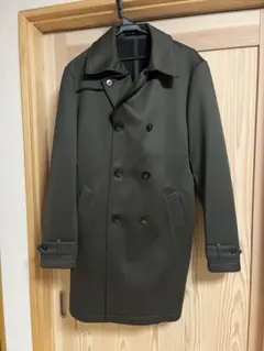オリーブグリーン ダブルブレスト トレンチコート