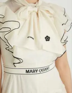 LILY BROWN × MARY QUANT ロゴベルトシアーワンピースのサムネイル