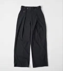 タックワイドスラックス