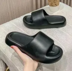 2025年最新】adidas イージースライド 25.5の人気アイテム - メルカリ