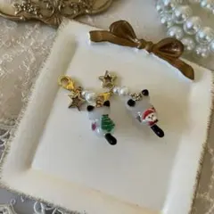 ฅ❤️ レジン　猫　ねこ　クリスマス　チャーム　マスクチャーム　2個　双子