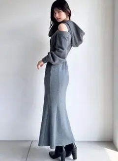 レイヤードフーディワンピース