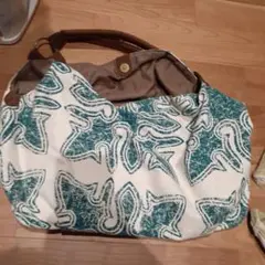 チャウアー　バッグ