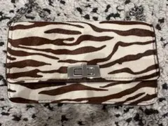 ZARA ゼブラ柄ショルダーバッグ