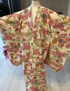 Item thumbnail for item 3c741766-4d01-4a41-b553-9efcbccb36eb