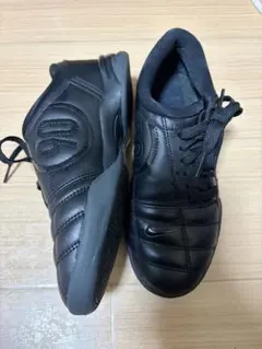 Nike トータル90 23センチのサムネイル