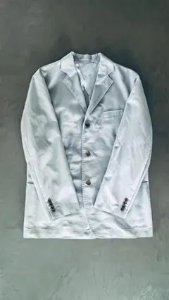 テーラードジャケット：UNIQLO